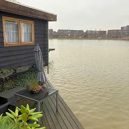 't Westergouwertje Bed & Breakfast 3*